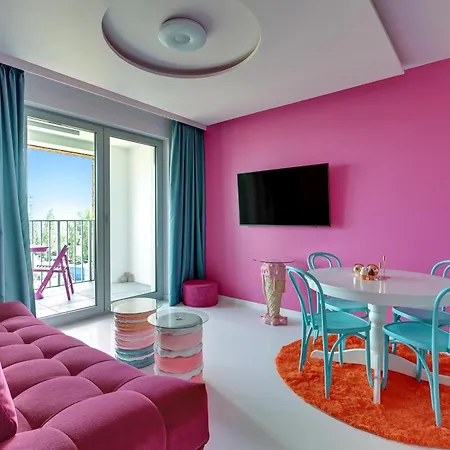 Zurawie Pink Port Before Party By Grand 그단스크